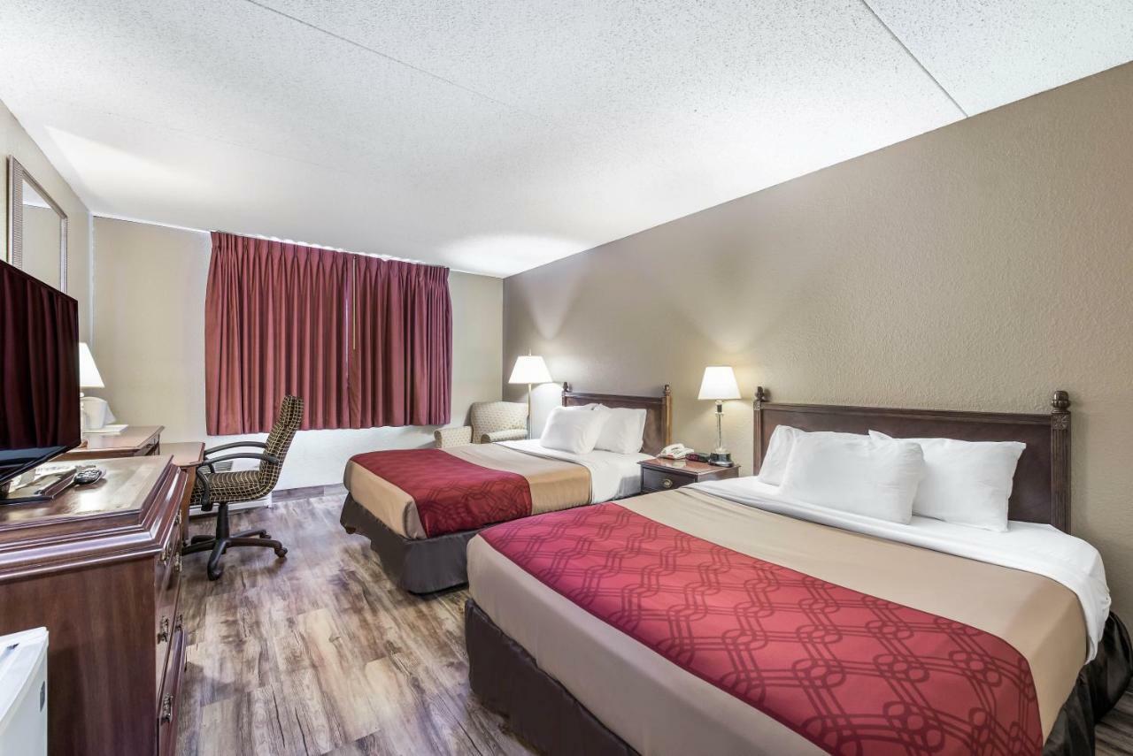 Econo Lodge Albert Lea Zewnętrze zdjęcie